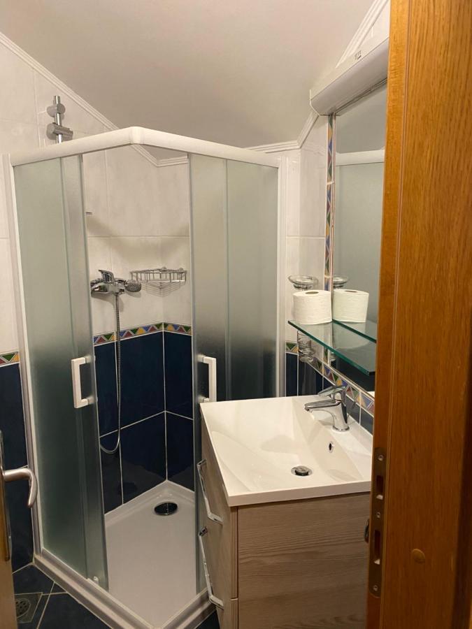 Apartmani Funda Bol Eksteriør billede