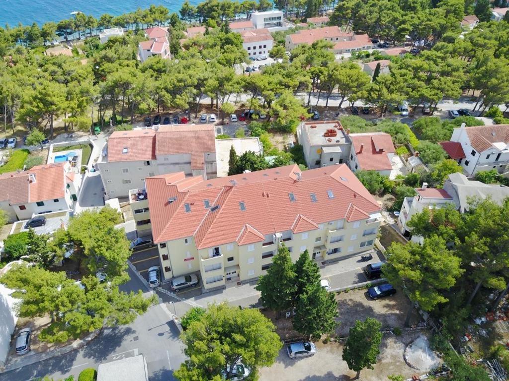 Apartmani Funda Bol Eksteriør billede