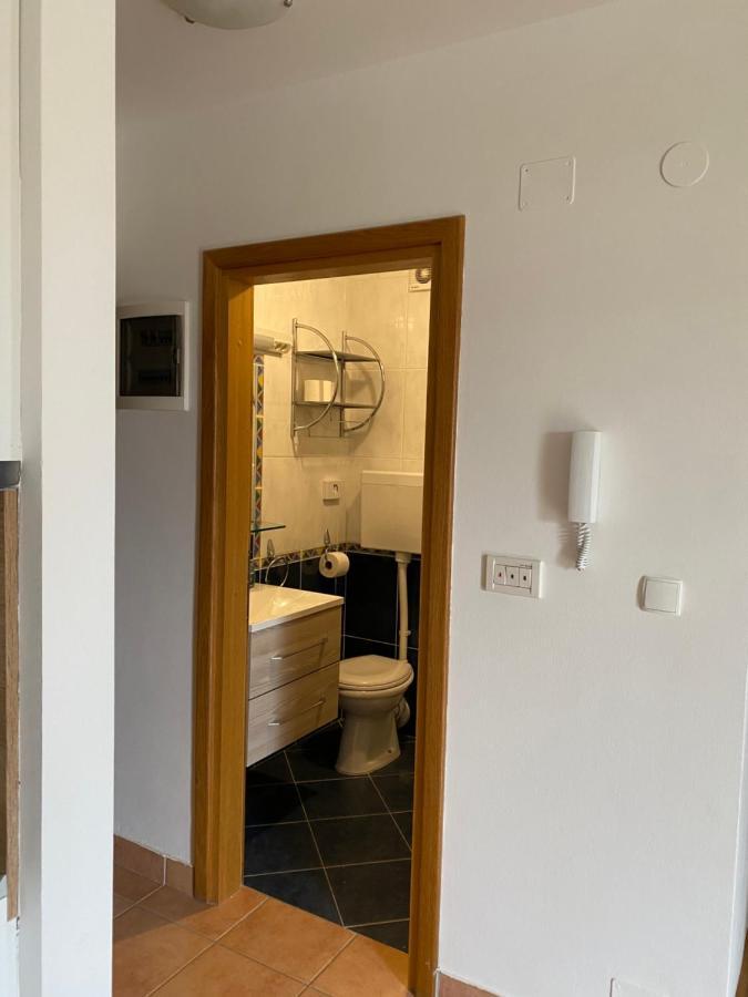 Apartmani Funda Bol Eksteriør billede