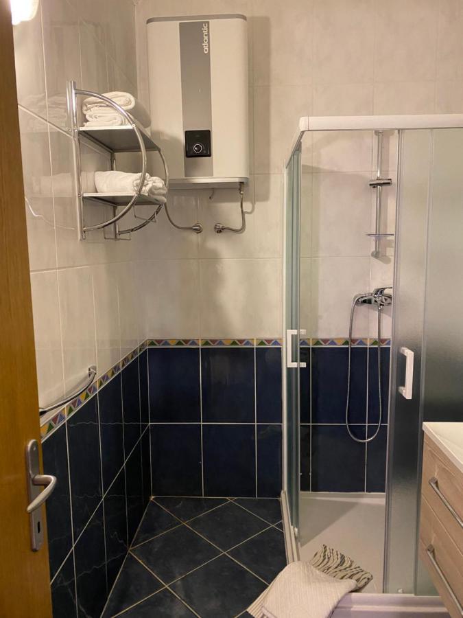 Apartmani Funda Bol Eksteriør billede